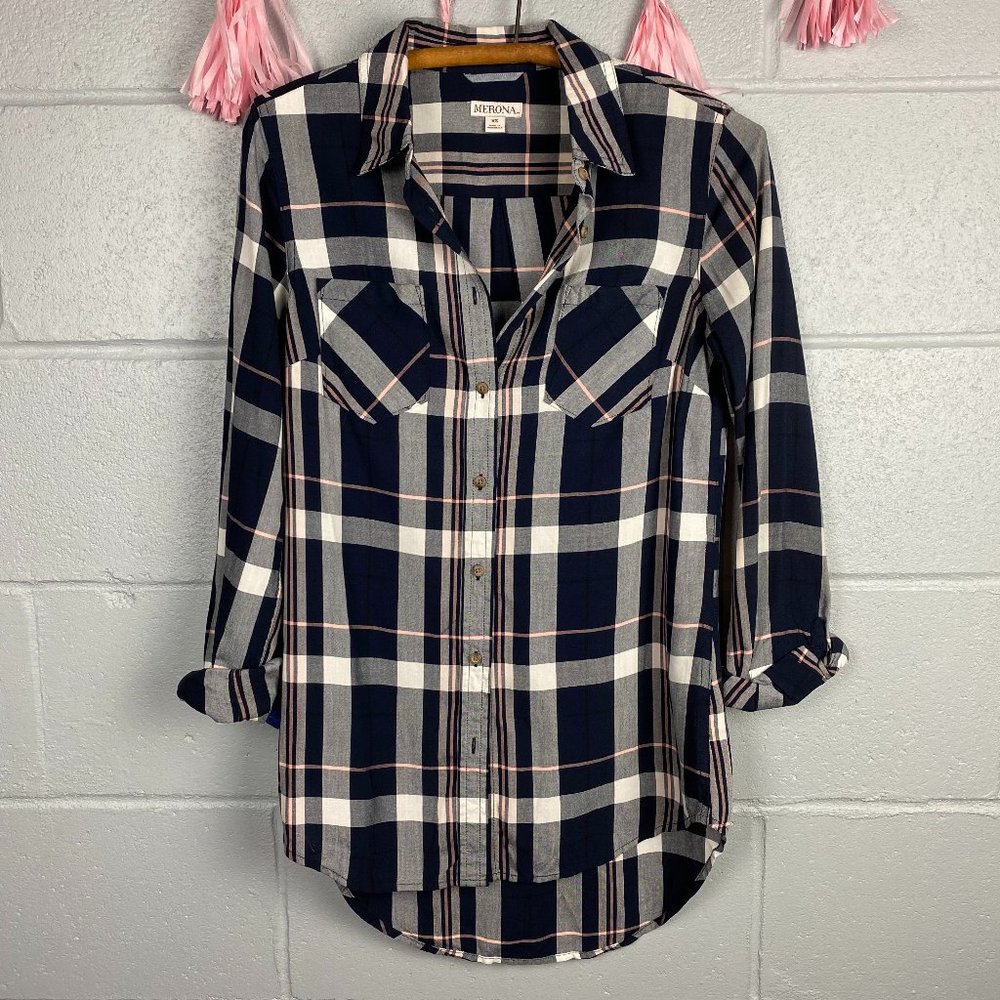 Merona Blue & White Madras Plaid Button Up Top